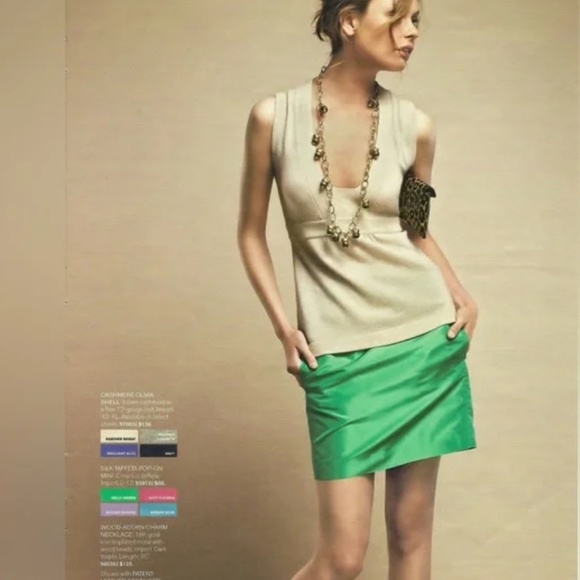 J Crew Vintage Acorn Necklace - Picture 7 of 9